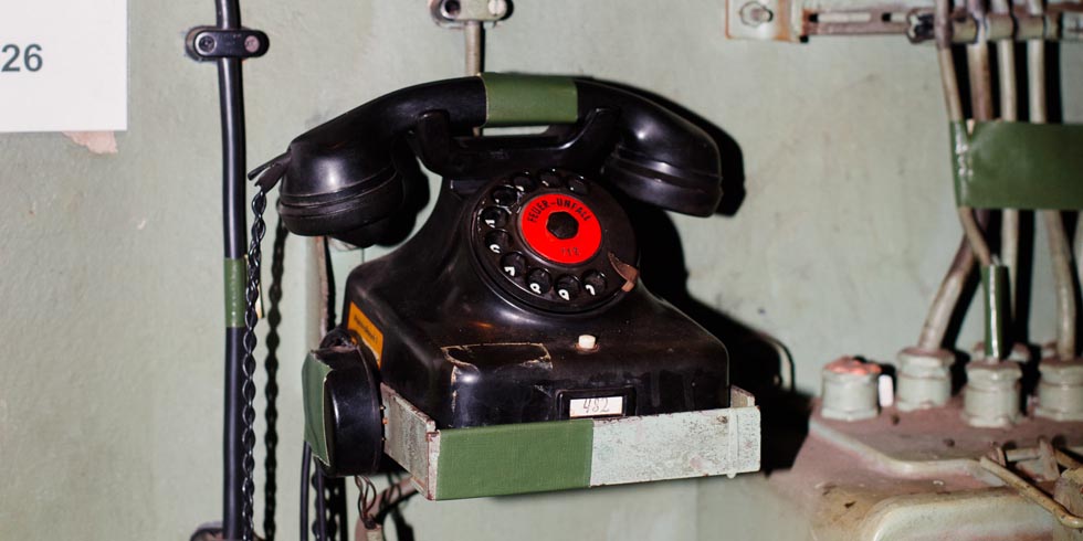 Das AKW wurde von 1961 bis 1965 gebaut. Dieses Telefon noch früher